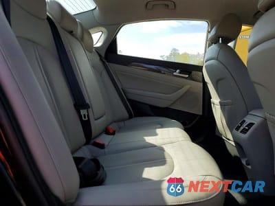 Zdjęcie 10 z 11 samochodu: 2019 HYUNDAI SONATA PLUG-IN HYBRID LIMITED VIN:KMHE54L25KA094316 - miniatura