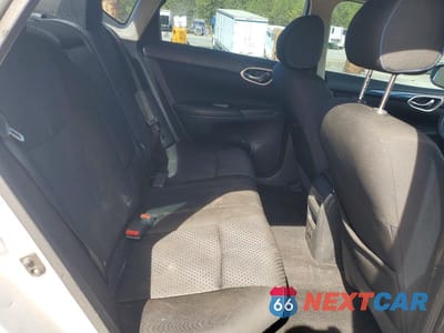 Zdjęcie 10 z 11 samochodu: 2019 NISSAN SENTRA SR VIN:3N1AB7AP3KY223292 - miniatura