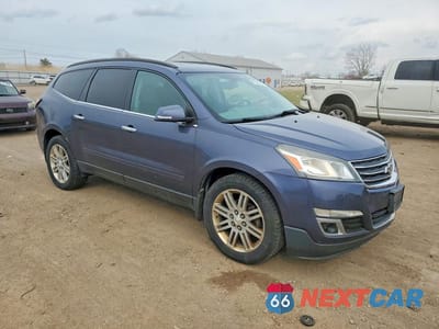 Czwarte zdjęcie samochodu z boku: 2013 CHEVROLET TRAVERSE LT VIN:1GNKVGKD8DJ116699 - miniatura