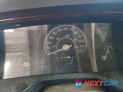 Zdjęcie 9 z 12 samochodu: 2004 LINCOLN TOWN CAR ULTIMATE VIN:1LNHM83W54Y662066 - miniatura