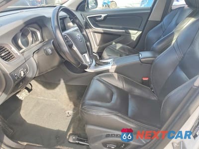 Zdjęcie 7 z 11 samochodu: 2017 VOLVO S60 DYNAMIC VIN:YV140MTL3H2438696 - miniatura