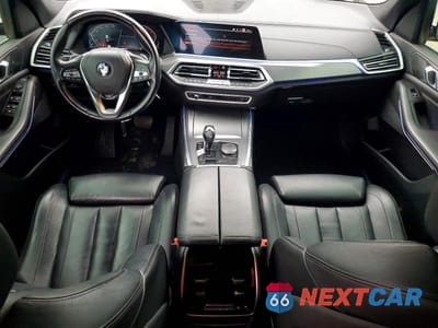 Zdjęcie 8 z 13 samochodu: 2019 BMW X5 XDRIVE40I VIN:5UXCR6C55KLL35705 - miniatura