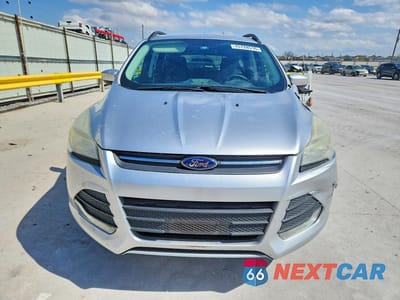 Piąte zdjęcie samochodu w środku: 2014 FORD ESCAPE VIN:1FMCU0G98EUB79485 - miniatura