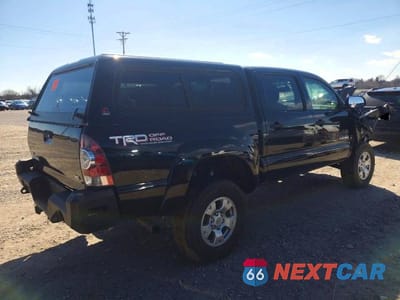 Trzecie zdjęcie samochodu z tyłu: 2013 TOYOTA TACOMA VIN:5TFLU4EN5DX059734 - miniatura