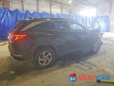 Trzecie zdjęcie samochodu z tyłu: 2022 HYUNDAI TUCSON SEL VIN:KM8JBCAE1NU023163 - miniatura