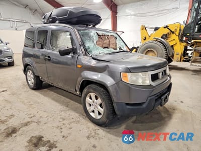 Czwarte zdjęcie samochodu z boku: 2010 HONDA ELEMENT EX VIN:5J6YH2H74AL001056 - miniatura