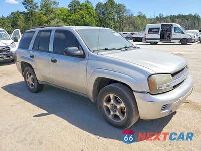 Czwarte zdjęcie samochodu z boku: 2007 CHEVROLET TRAILBLAZER LS VIN:1GNDS13S072202325 - miniatura