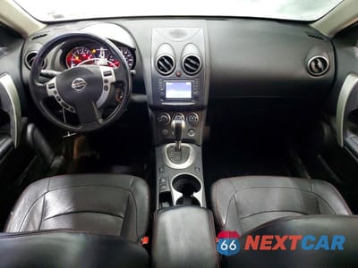 Zdjęcie 8 z 13 samochodu: 2013 NISSAN ROGUE S VIN:JN8AS5MV3DW607017 - miniatura