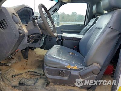 Zdjęcie 7 z 13 samochodu: 2013 FORD F450 SUPER DUTY BUCKET TRUCK VIN:1FDUF4GY5DEB54291 - miniatura