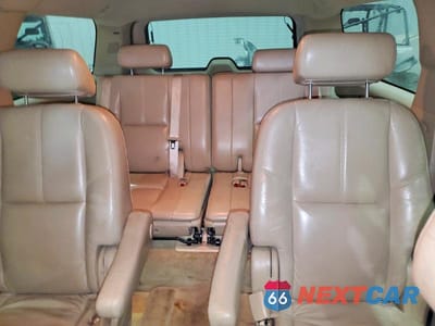 Zdjęcie 10 z 13 samochodu: 2007 GMC YUKON XL DENALI VIN:1GKFK668X7J228780 - miniatura
