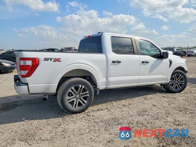 Trzecie zdjęcie samochodu z tyłu: 2022 FORD F150 SUPERCREW VIN:1FTEW1CP2NKF26161 - miniatura