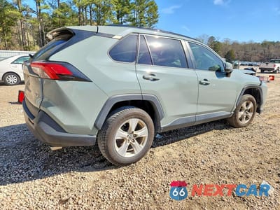 Trzecie zdjęcie samochodu z tyłu: 2020 TOYOTA RAV4 XLE VIN:2T3W1RFV0LC078701 - miniatura