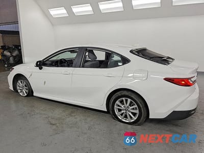 Drugie zdjęcie samochodu z przodu: 2025 TOYOTA CAMRY LE VIN:4T1DAACK1SU112234 - miniatura