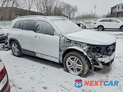 Czwarte zdjęcie samochodu z boku: 2020 MERCEDES-BENZ GLB 250 4MATIC VIN:W1N4M4HB9LW026450 - miniatura