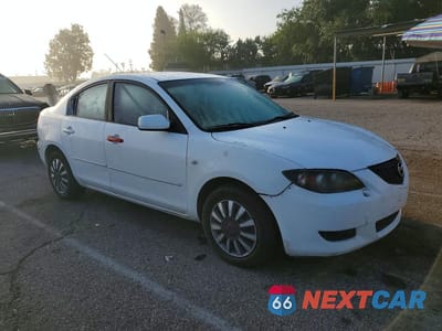 Czwarte zdjęcie samochodu z boku: 2004 MAZDA 3 I VIN:JM1BK12F141165338 - miniatura
