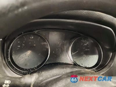 Zdjęcie 9 z 12 samochodu: 2019 NISSAN ROGUE S VIN:JN8AT2MV4KW386181 - miniatura