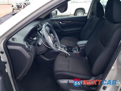 Zdjęcie 7 z 12 samochodu: 2018 NISSAN ROGUE S VIN:5N1AT2MT5JC789544 - miniatura