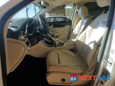 Zdjęcie 7 z 12 samochodu: 2017 MERCEDES-BENZ GLC 300 VIN:WDC0G4JB1HF133128 - miniatura