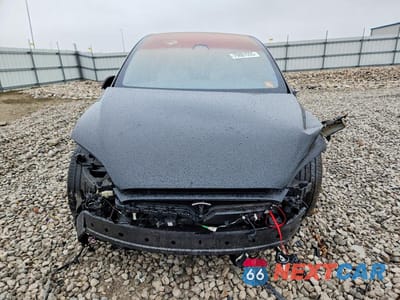 Piąte zdjęcie samochodu w środku: 2020 TESLA MODEL X VIN:5YJXCBE23LF249393 - miniatura