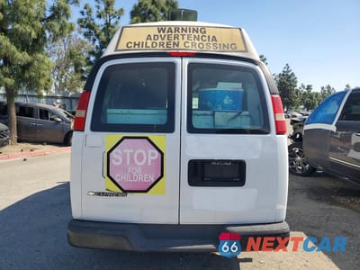 Zdjęcie 6 z 13 samochodu: 2007 CHEVROLET EXPRESS 1500 FOOD TRUCK VIN:1GCFG15X571250811 - miniatura