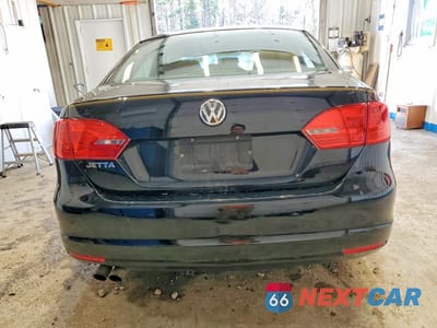 Zdjęcie 6 z 12 samochodu: 2014 VOLKSWAGEN JETTA VIN:3VW2K7AJXEM398810 - miniatura