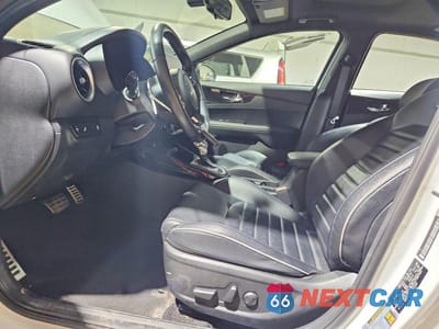 Zdjęcie 7 z 13 samochodu: 2023 KIA FORTE GT-LINE VIN:3KPF54AD1PE521203 - miniatura