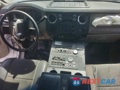 Zdjęcie 8 z 13 samochodu: 2010 FORD F350 SUPER DUTY AMBULANCE VIN:1FDWF3GR0AEB39706 - miniatura