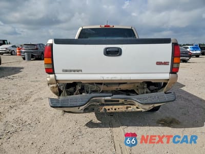 Zdjęcie 6 z 12 samochodu: 2005 GMC NEW SIERRA C1500 VIN:2GTEC19V351183410 - miniatura
