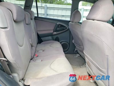 Zdjęcie 11 z 12 samochodu: 2007 TOYOTA RAV4 BASE VIN:JTMBK33V576020716 - miniatura