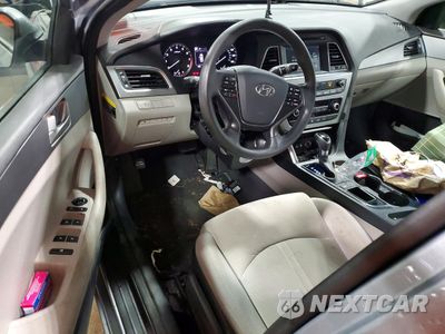 Zdjęcie 8 z 13 samochodu: 2017 HYUNDAI SONATA SE VIN:5NPE24AF9HH445281 - miniatura