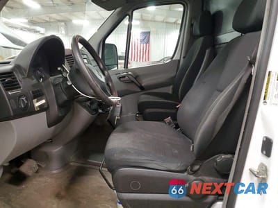 Zdjęcie 7 z 12 samochodu: 2017 MERCEDES BENZ SPRINTER 2500 DELIVERY VAN VIN:WD3PE7CD2HP575222 - miniatura