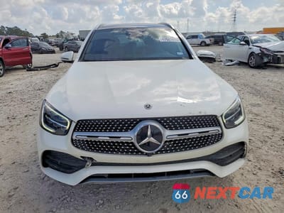 Piąte zdjęcie samochodu w środku: 2022 MERCEDES-BENZ GLC 300 4MATIC VIN:W1N0G8EBXNV365387 - miniatura