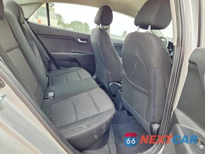 Zdjęcie 10 z 12 samochodu: 2020 KIA RIO LX VIN:3KPA24AD3LE313840 - miniatura