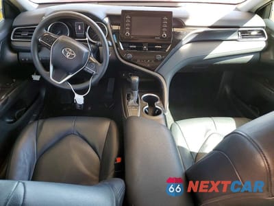 Zdjęcie 8 z 11 samochodu: 2022 TOYOTA CAMRY LE VIN:4T1R11AK2NU673572 - miniatura