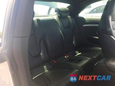 Zdjęcie 10 z 12 samochodu: 2013 AUDI RS5 VIN:WUAC6AFR3DA901048 - miniatura