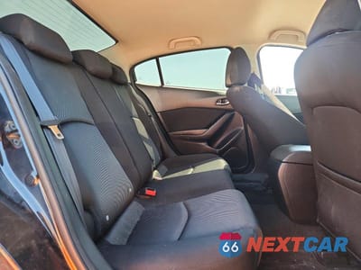 Zdjęcie 10 z 11 samochodu: 2017 MAZDA 3 SPORT VIN:3MZBN1U72HM145876 - miniatura