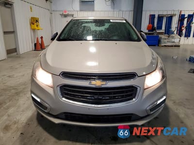 Piąte zdjęcie samochodu w środku: 2016 CHEVROLET CRUZE VIN:1G1PE5SB3G7185506 - miniatura