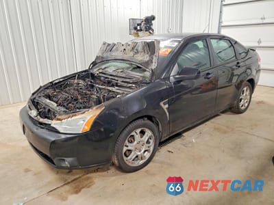 2008 FORD FOCUS SE 1FAHP35N48W150955 - główne zdjęcie licytacji z USA - miniatura