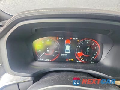 Zdjęcie 9 z 13 samochodu: 2020 VOLVO S60 T6 R-DESIGN VIN:7JRA22TM4LG046761 - miniatura