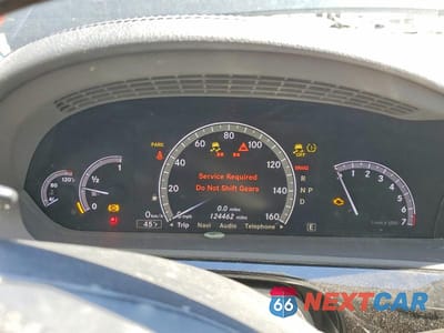 Zdjęcie 9 z 11 samochodu: 2012 MERCEDES-BENZ S 550 VIN:WDDNG7DB4CA438322 - miniatura