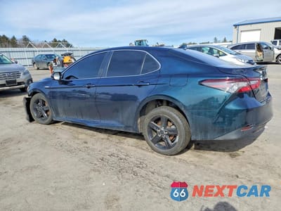 Drugie zdjęcie samochodu z przodu: 2021 TOYOTA CAMRY HYBRID LE VIN:4T1C31AK9MU030439 - miniatura