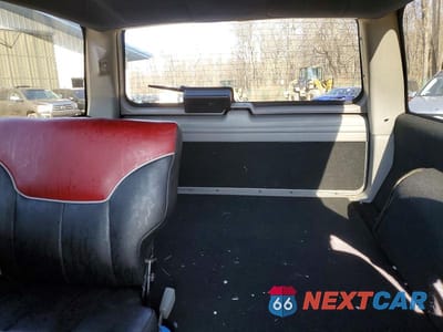 Zdjęcie 10 z 13 samochodu: 1997 CHEVROLET TAHOE K1500 VIN:3GNEK18R8VG190200 - miniatura