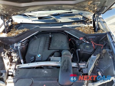 Zdjęcie 12 z 13 samochodu: 2015 BMW X5 SDRIVE35I VIN:5UXKR2C50F0H39610 - miniatura