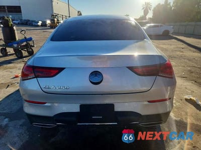 Zdjęcie 6 z 11 samochodu: 2021 MERCEDES-BENZ CLA 250 VIN:W1K5J4GB6MN191875 - miniatura