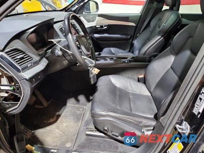 Zdjęcie 7 z 13 samochodu: 2016 VOLVO XC90 T5 VIN:YV4102XK3G1080077 - miniatura