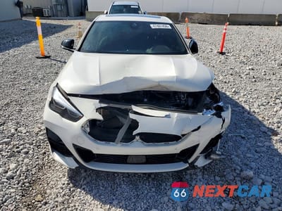 Piąte zdjęcie samochodu w środku: 2020 BMW 228XI VIN:WBA73AK02L7F92490 - miniatura