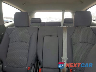 Zdjęcie 10 z 12 samochodu: 2012 CHEVROLET TRAVERSE LS VIN:1GNKVFED4CJ370883 - miniatura