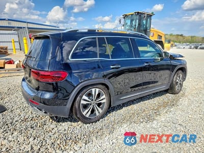 Trzecie zdjęcie samochodu z tyłu: 2025 MERCEDES-BENZ GLB 250 VIN:W1N4M4GB7SW382475 - miniatura