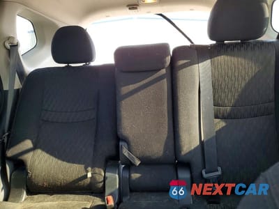 Zdjęcie 10 z 14 samochodu: 2019 NISSAN ROGUE SV VIN:5N1AT2MT2KC719646 - miniatura