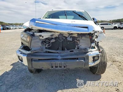 Piąte zdjęcie samochodu w środku: 2018 TOYOTA TUNDRA SR5 VIN:5TFEY5F10JX230271 - miniatura